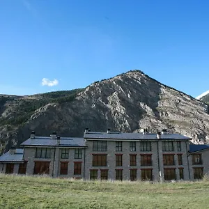 Obaga Blanca & Spa Canillo